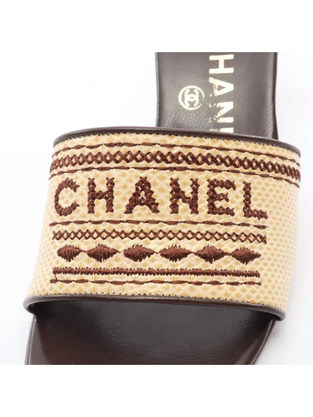 Chanel there are